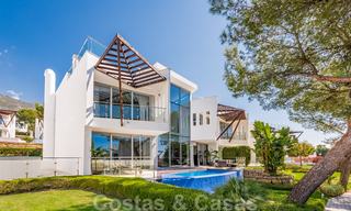 Se venden excepcionales casas de lujo con vistas al mar, en un exclusivo complejo en la codiciada Sierra Blanca, Marbella 20847 