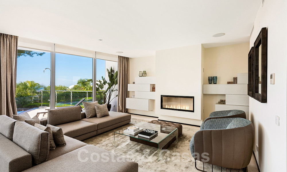 Se venden excepcionales casas de lujo con vistas al mar, en un exclusivo complejo en la codiciada Sierra Blanca, Marbella 20853