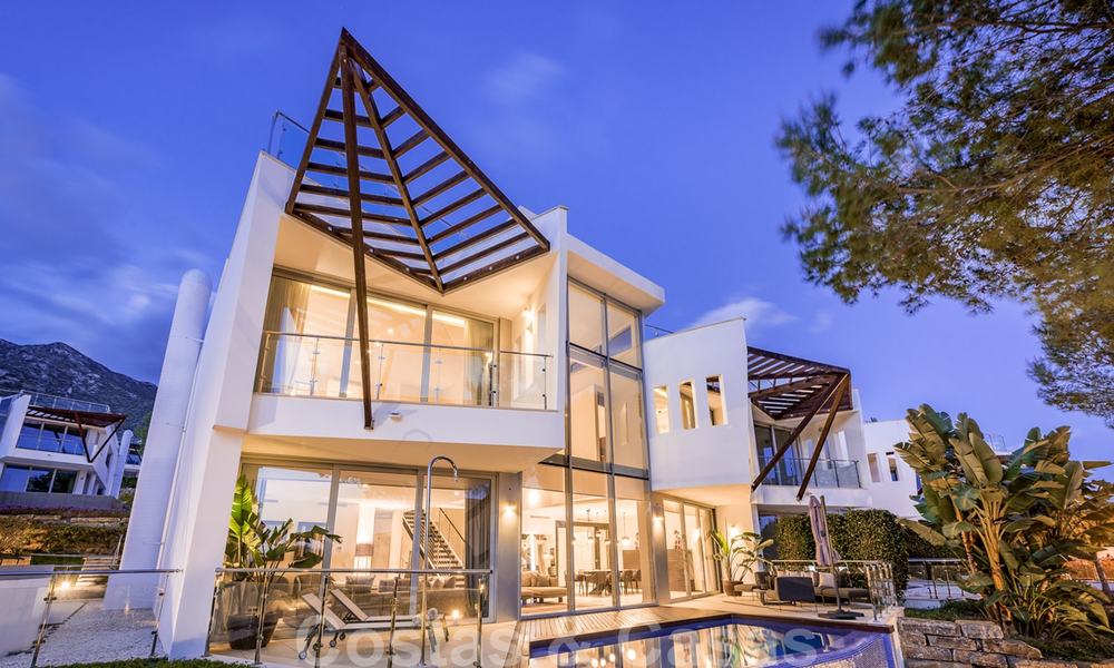Se venden excepcionales casas de lujo con vistas al mar, en un exclusivo complejo en la codiciada Sierra Blanca, Marbella 20856