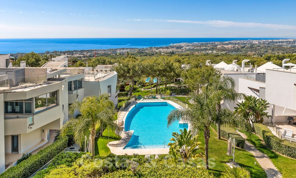 Se venden excepcionales casas de lujo con vistas al mar, en un exclusivo complejo en la codiciada Sierra Blanca, Marbella 20873