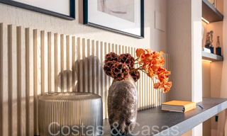 Nuevos apartamentos de lujo en primera línea de playa en venta, cerca del centro y el puerto deportivo de Estepona 64842 