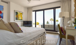 Moderna villa de lujo con vistas panorámicas al mar en venta en la prestigiosa Milla de Oro de Marbella 20963 
