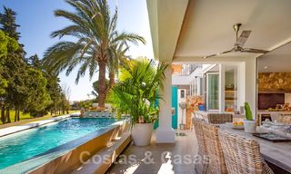 Preciosa casa adosada en primera línea de golf en venta, cerca de las instalaciones y el centro de San Pedro, Marbella 21233 