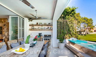 Preciosa casa adosada en primera línea de golf en venta, cerca de las instalaciones y el centro de San Pedro, Marbella 21234 