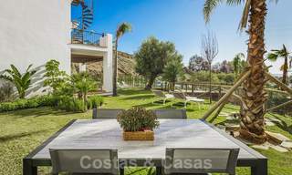 Apartamentos nuevos en venta en un complejo de pueblo andaluz único, Benahavis - Marbella 21442 