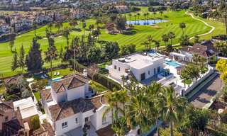 Impresionante villa de golf en venta, en primera línea del Mediterráneo en una ubicación privilegiada, Nueva Andalucía - Marbella 21351 