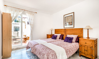 Se vende una amplia casa adosada, a poca distancia de los servicios y Puerto Banús, en Nueva Andalucía - Marbella 21486 