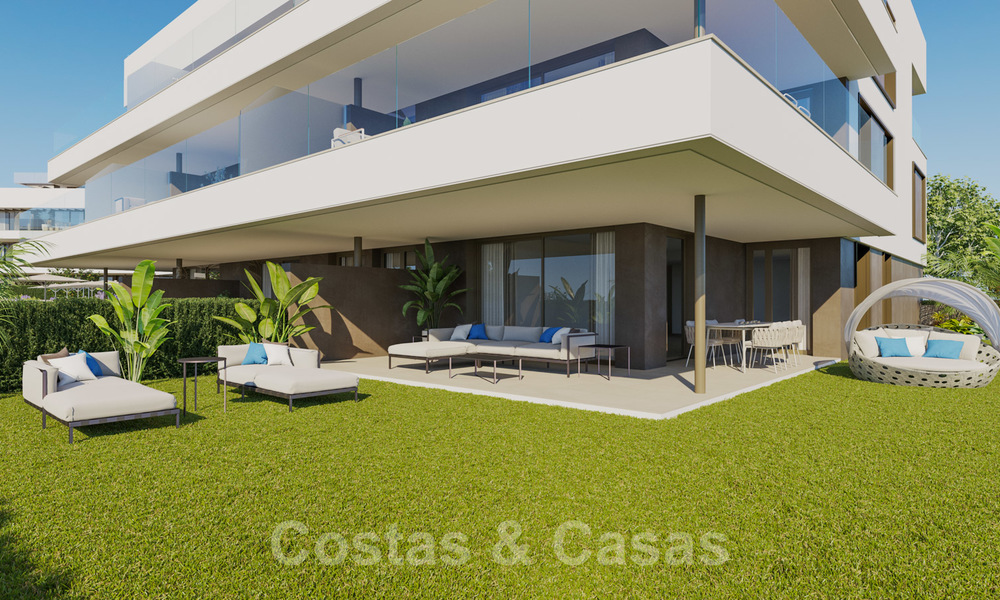 Nuevos apartamentos modernos de lujo con vistas al mar en venta en la Nueva Milla de Oro entre Marbella y Estepona 21545