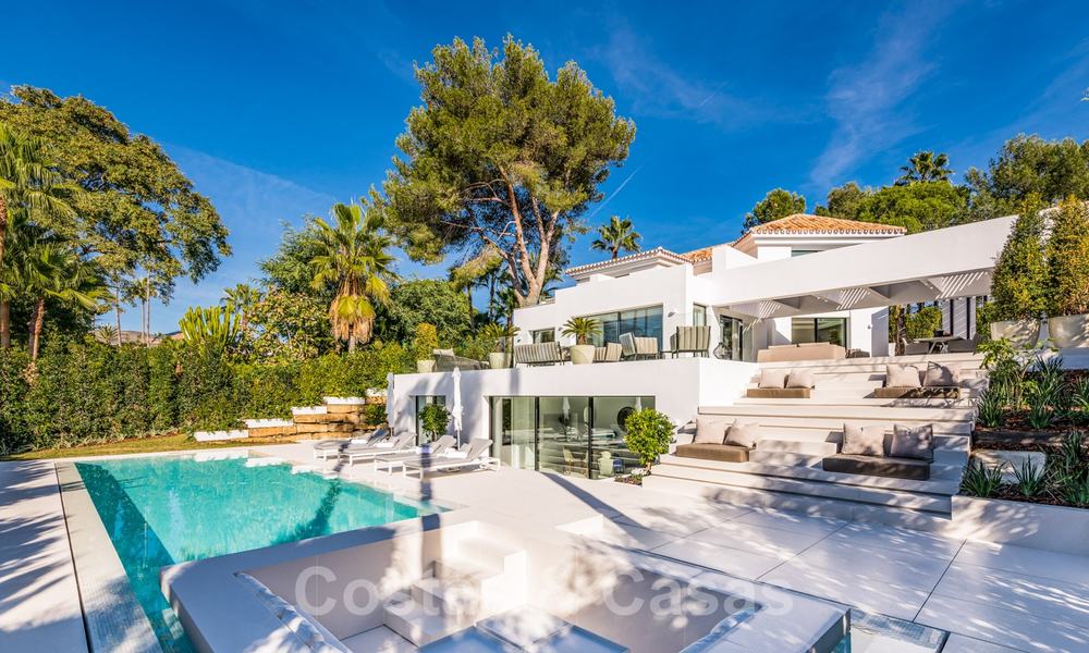 Una villa de lujo contemporáneo muy elegante en venta en el corazón del Valle del Golf, lista para mudarse - Nueva Andalucía, Marbella 21832
