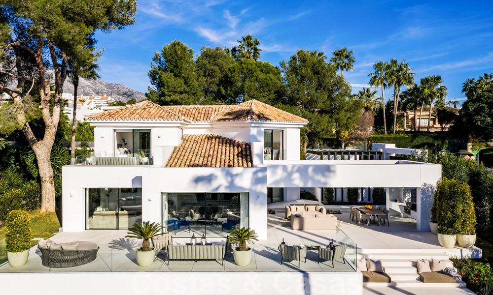 Una villa de lujo contemporáneo muy elegante en venta en el corazón del Valle del Golf, lista para mudarse - Nueva Andalucía, Marbella 21840