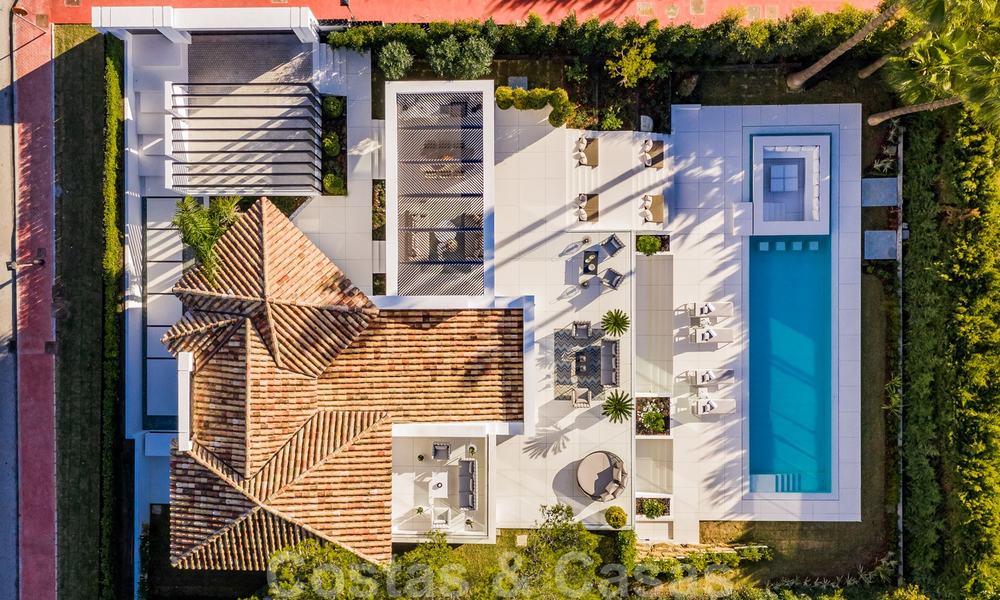 Una villa de lujo contemporáneo muy elegante en venta en el corazón del Valle del Golf, lista para mudarse - Nueva Andalucía, Marbella 21870
