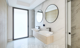 Apartamento ultra lujoso y vanguardista frente a la playa en venta en un exclusivo complejo en la Nueva Milla de Oro, Estepona Este 22006 