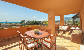 Gran Bahia: Apartamentos de lujo en venta cerca de la playa en un prestigioso complejo, justo al este de la ciudad de Marbella 22999 