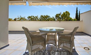 Amplio apartamento de 3 dormitorios en venta en Nueva Andalucía - Marbella, a poca distancia de la playa y Puerto Banús 23127 