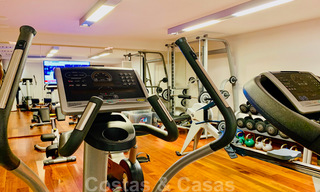 Magnífica villa con vistas panorámicas al mar en venta en un prestigioso complejo de golf 5* en la Nueva Milla de Oro, entre Marbella y Estepona 23325 