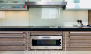 Magnífica villa con vistas panorámicas al mar en venta en un prestigioso complejo de golf 5* en la Nueva Milla de Oro, entre Marbella y Estepona 23328 