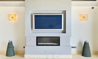 Magnífica villa con vistas panorámicas al mar en venta en un prestigioso complejo de golf 5* en la Nueva Milla de Oro, entre Marbella y Estepona 23331 