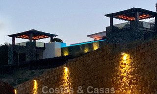 Magnífica villa con vistas panorámicas al mar en venta en un prestigioso complejo de golf 5* en la Nueva Milla de Oro, entre Marbella y Estepona 23342 