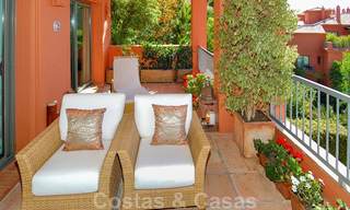 Apartamentos de lujo a la venta en Royal Flamingos con impresionantes vistas al golf y al mar en Marbella - Benahavis 23574 
