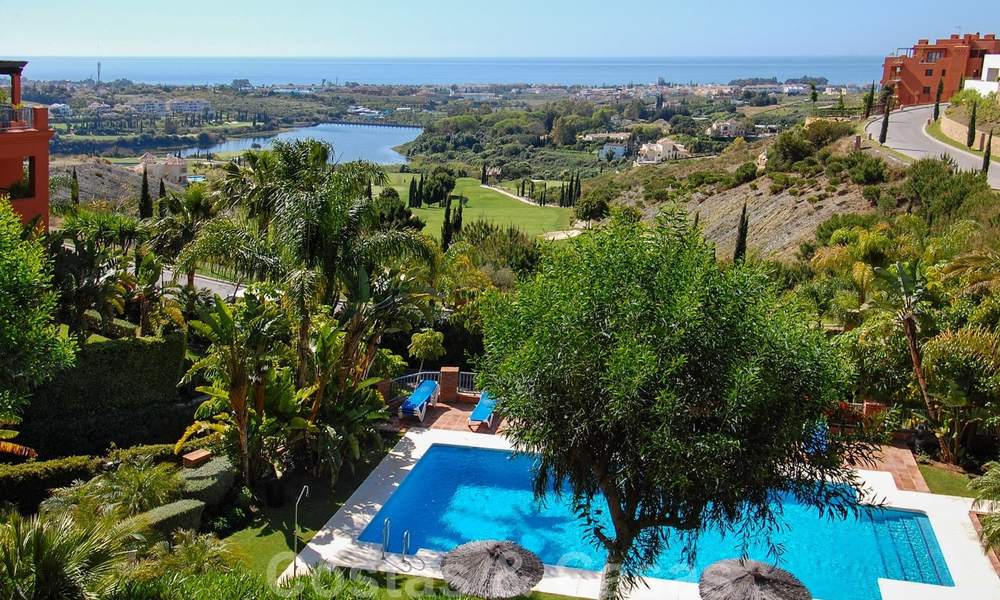 Apartamentos de lujo a la venta en Royal Flamingos con impresionantes vistas al golf y al mar en Marbella - Benahavis 23584