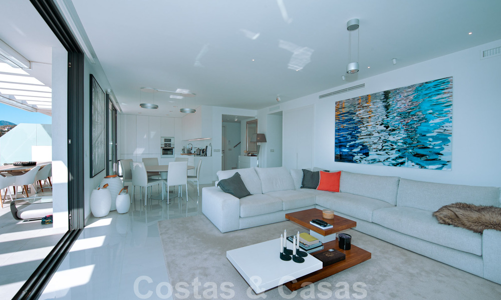 Cataleya en Estepona: apartamentos de diseño moderno en venta listos para mudarse, en el campo de golf de Atalaya entre Marbella y Estepona 36848