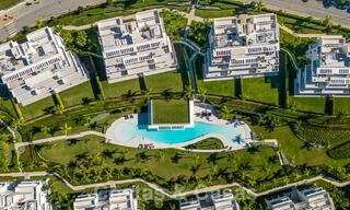 Cataleya en Estepona: apartamentos de diseño moderno en venta listos para mudarse, en el campo de golf de Atalaya entre Marbella y Estepona 65071 