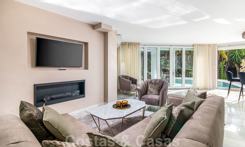 Villa de lujo con estilo Art Deco a la venta en Nueva Andalucía, Marbella 24166