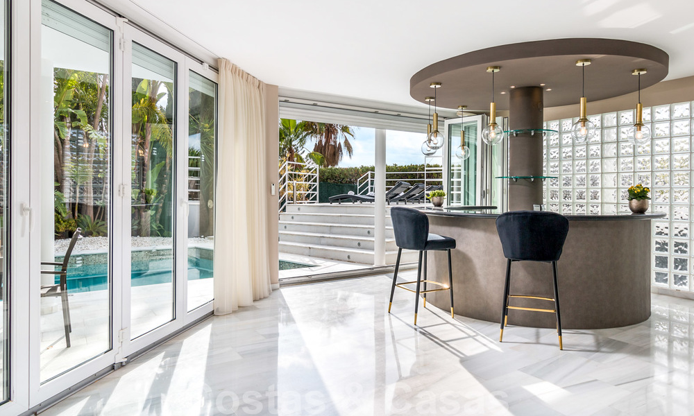 Villa de lujo con estilo Art Deco a la venta en Nueva Andalucía, Marbella 24167