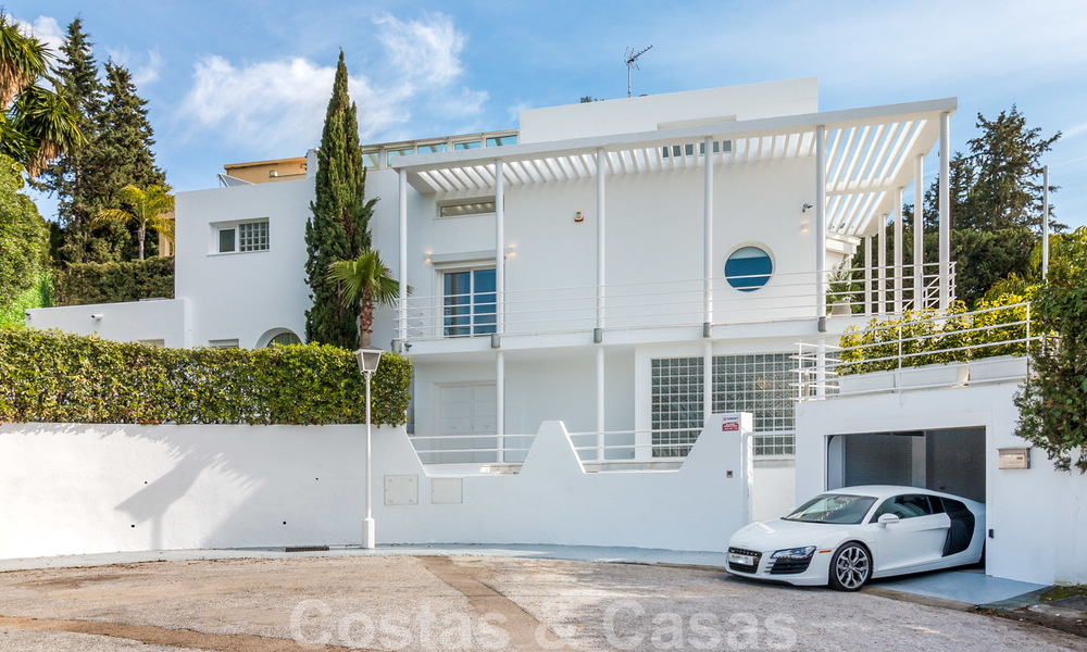 Villa de lujo con estilo Art Deco a la venta en Nueva Andalucía, Marbella 24173