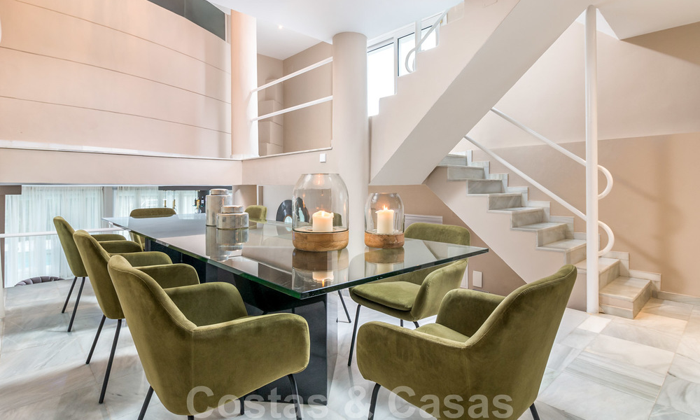 Villa de lujo con estilo Art Deco a la venta en Nueva Andalucía, Marbella 24184