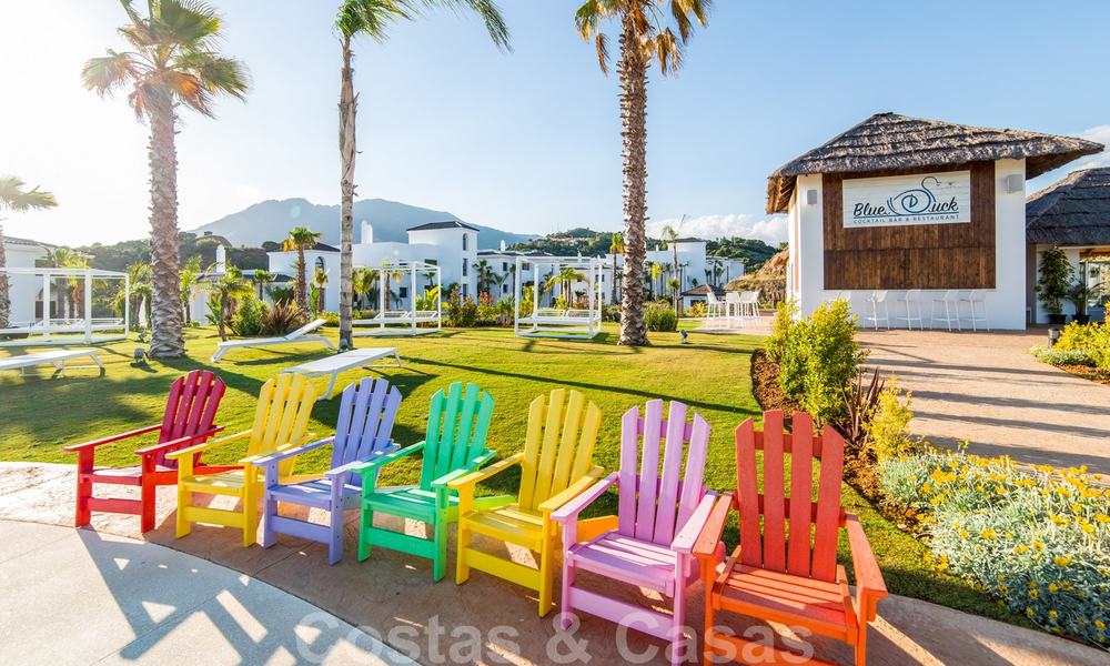 Elegantes y modernos apartamentos nuevos con vistas panorámicas a la montaña y al mar en venta en las colinas de Estepona 24373