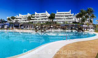 Elegantes y modernos apartamentos nuevos con vistas panorámicas a la montaña y al mar en venta en las colinas de Estepona 24391 