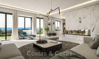 Villas de estilo mediterráneo y villas adosadas con vistas al mar y al golf en Elviria, Marbella 24404 
