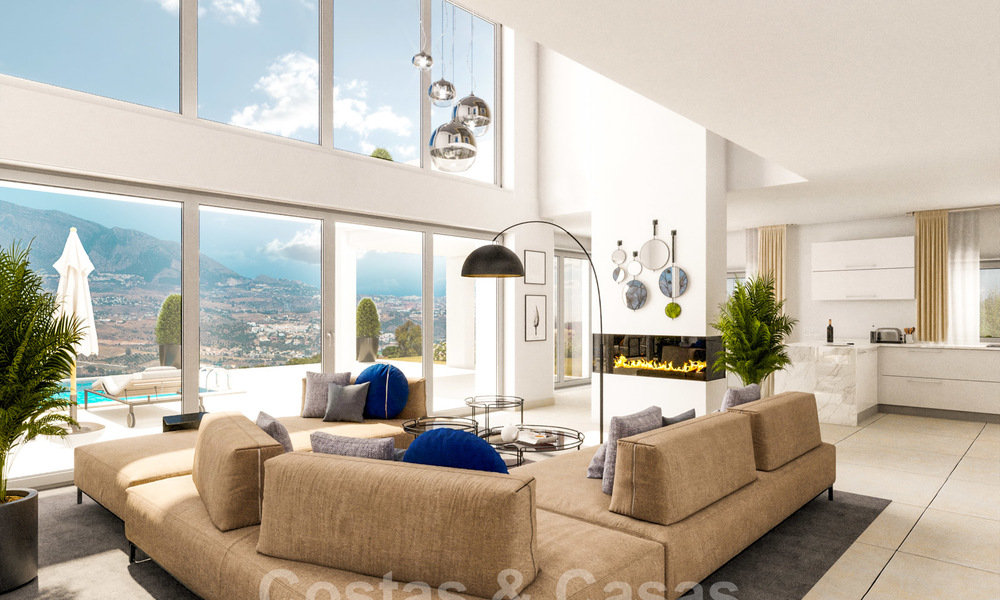 Villa moderna de nueva construcción con impresionantes vistas a la montaña y al mar en venta en las colinas del este de Marbella 24453