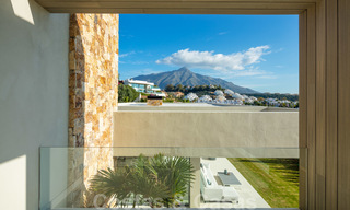 Villas modernas contemporáneas de nueva construcción en venta en Nueva Andalucía, Marbella 24467 