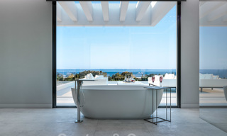 Se vende una exclusiva villa contemporánea con vistas panorámicas al mar en Marbella Este 24605 
