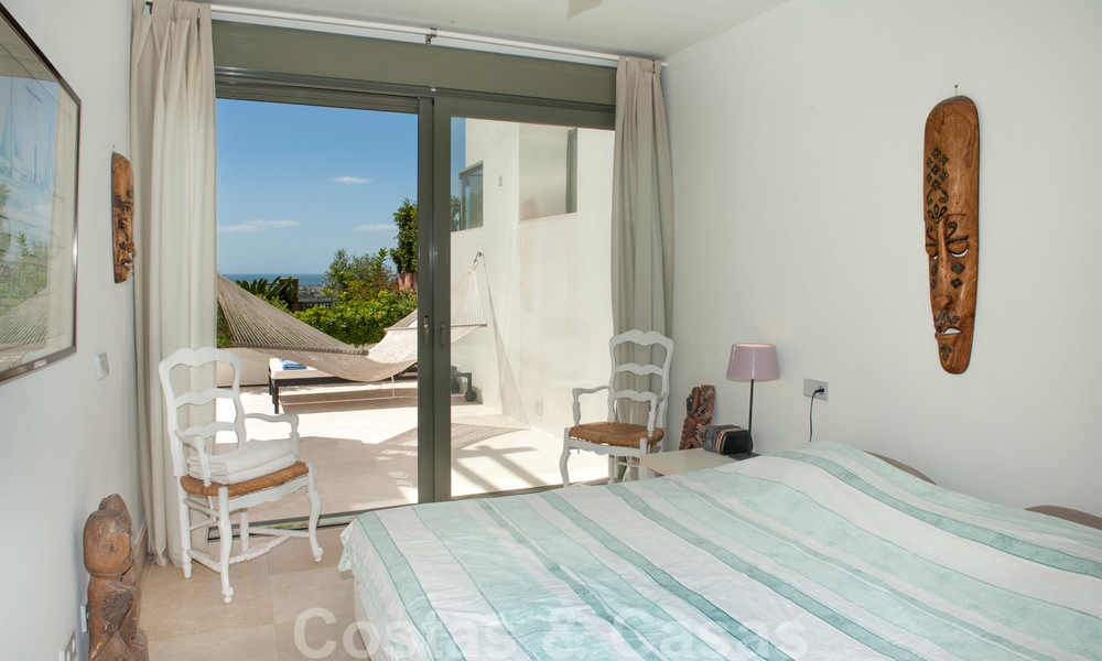 Moderno apartamento en primera línea de golf con preciosas vistas al golf y al mar en venta en Los Flamingos Golf en Marbella - Benahavis 25139