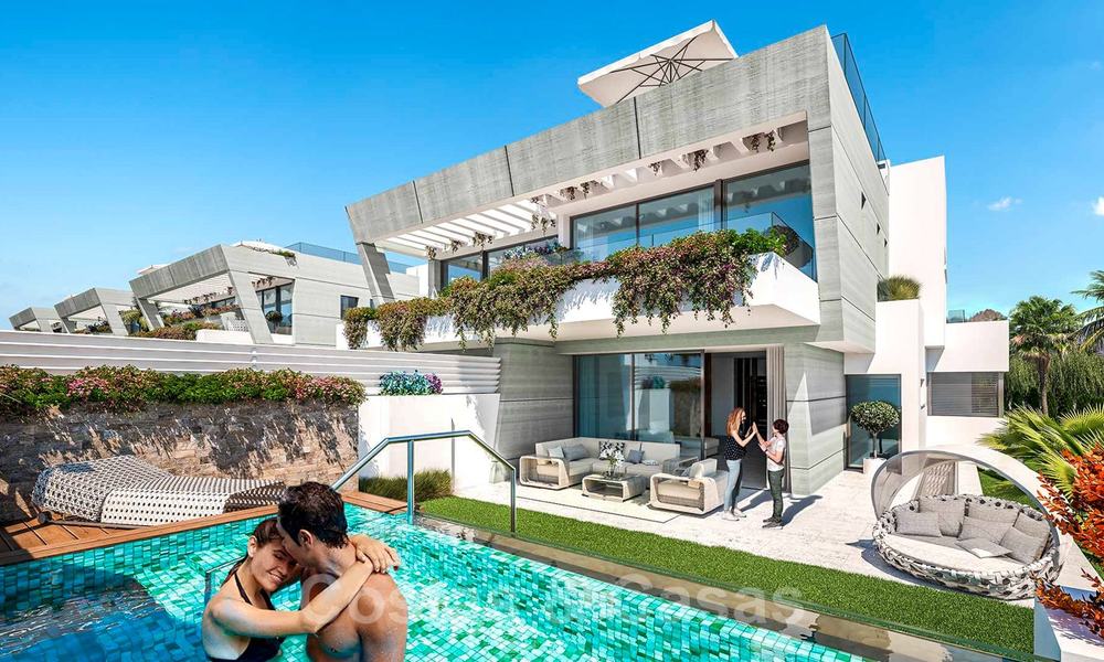 Se venden modernas villas adosadas a 300 metros de la playa - Puerto Banús, Marbella 25107