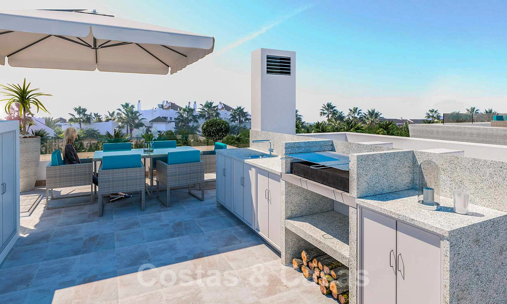 Se venden modernas villas adosadas a 300 metros de la playa - Puerto Banús, Marbella 25121