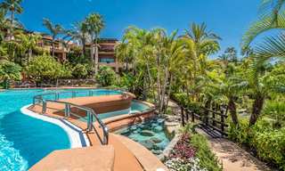 Mansion Club: Apartamentos de lujo a la venta en un prestigioso complejo en la Milla de Oro en Marbella 25257 