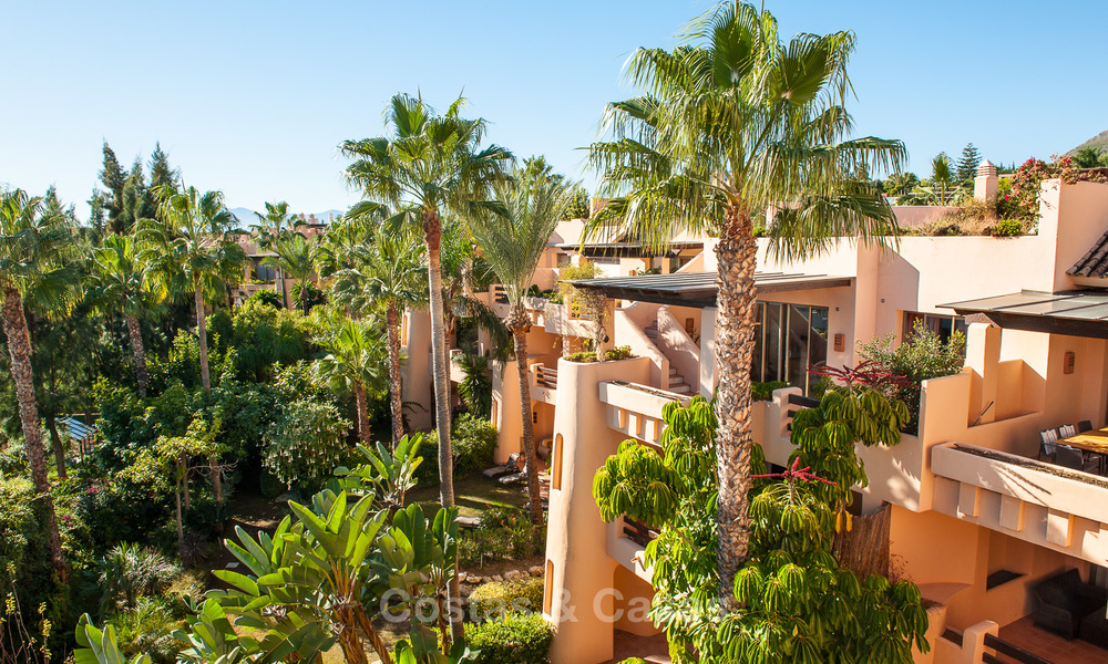 Mansion Club: Apartamentos de lujo a la venta en un prestigioso complejo en la Milla de Oro en Marbella 25297