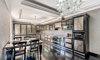 Se vende villa de lujo con vistas panorámicas al mar en Sierra Blanca, Marbella 26404 