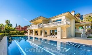 Se vende villa de lujo con vistas panorámicas al mar en Sierra Blanca, Marbella 26406 