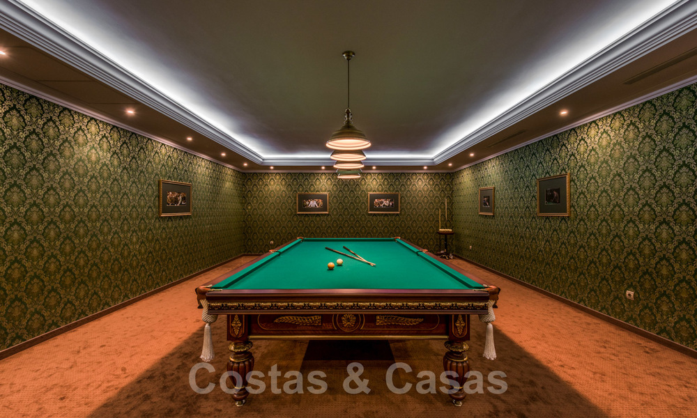 Se vende villa de lujo con vistas panorámicas al mar en Sierra Blanca, Marbella 26420