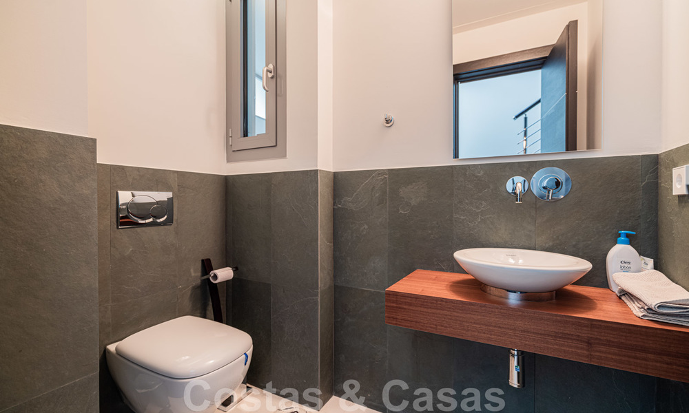 Moderna villa adosada en venta en la exclusiva Sierra Blanca, Marbella 26475