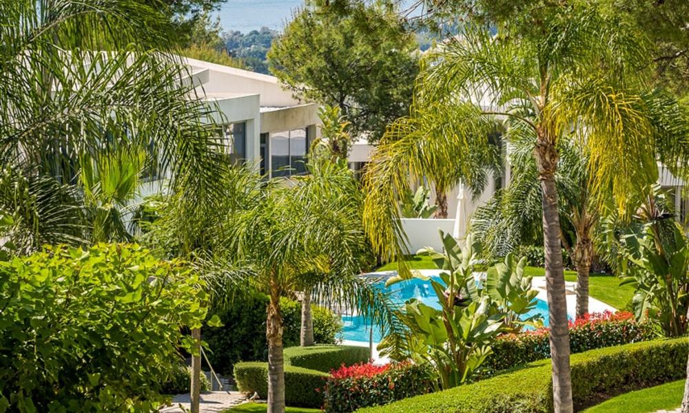 Moderna villa adosada en venta en la exclusiva Sierra Blanca, Marbella 26477