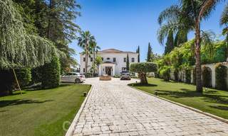 Se vende una lujosa villa renovada de estilo mediterráneo en la exclusiva Cascada de Camojan, en la Milla de Oro de Marbella 27067 