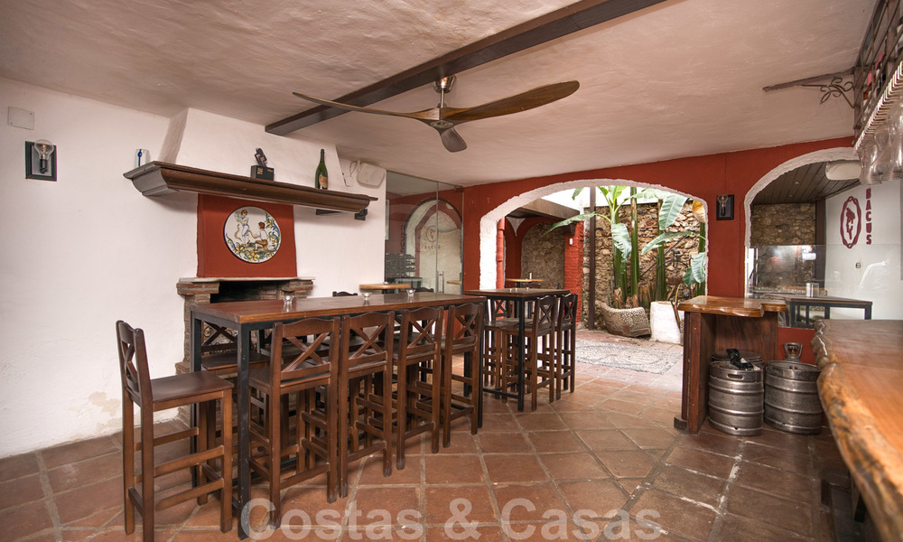 Bar - Restaurante - Coctelería en venta en el centro histórico de Marbella. Abierto a ofertas! 27085