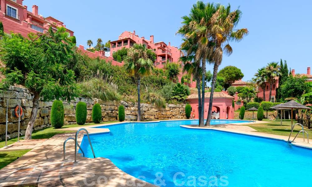 Espacioso apartamento con vistas panorámicas de la costa y el Mar Mediterráneo, listo para mudarse en Benahavis - Marbella 27133