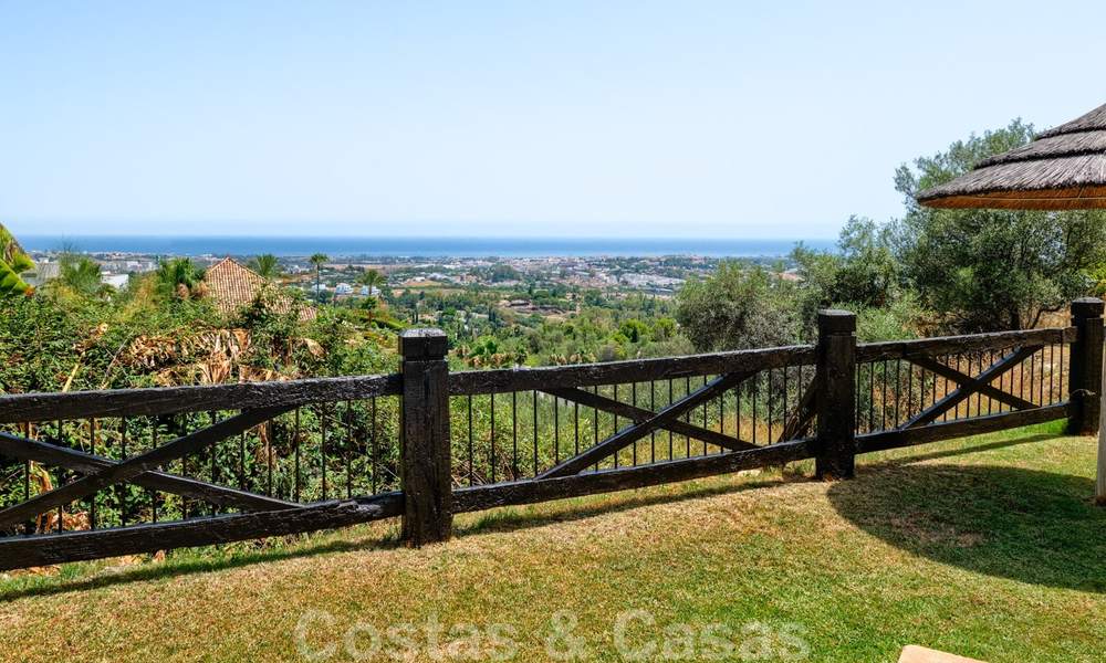 Espacioso apartamento con vistas panorámicas de la costa y el Mar Mediterráneo, listo para mudarse en Benahavis - Marbella 27134